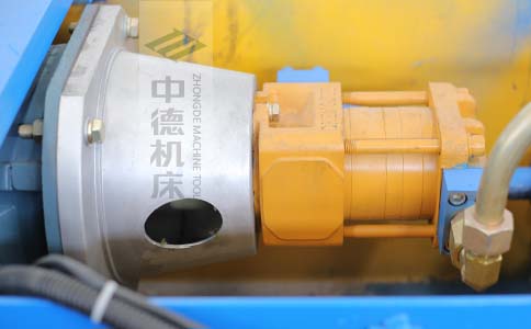 ZDPK-6325采用國內一流品牌電機及油泵，動力強勁，噪音低.jpg